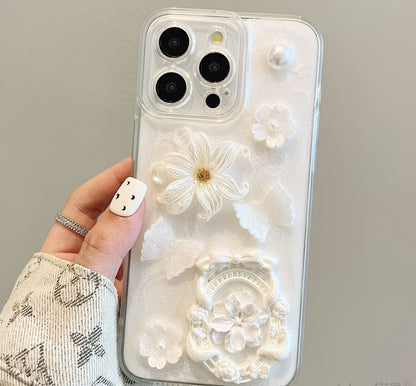 Ivory Pearl Bloom Charm Case